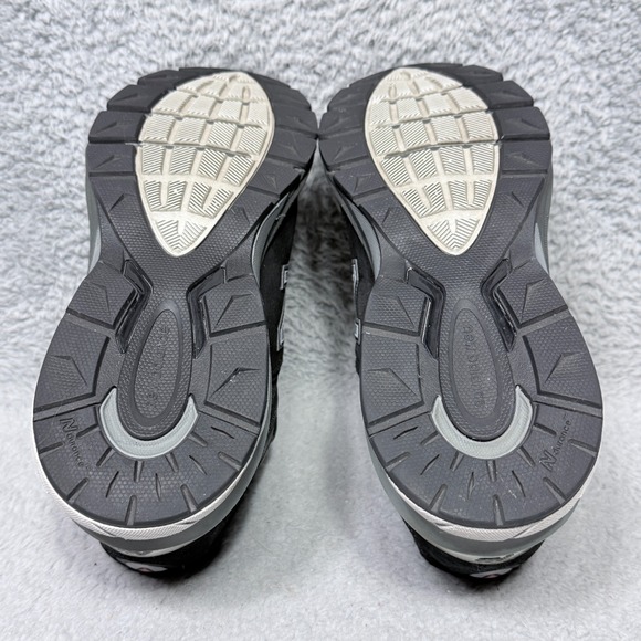 New Balance 990V5 Womens Size 10.5 Running Shoes Sneakers Black Suede USA - Picture 8 of 9